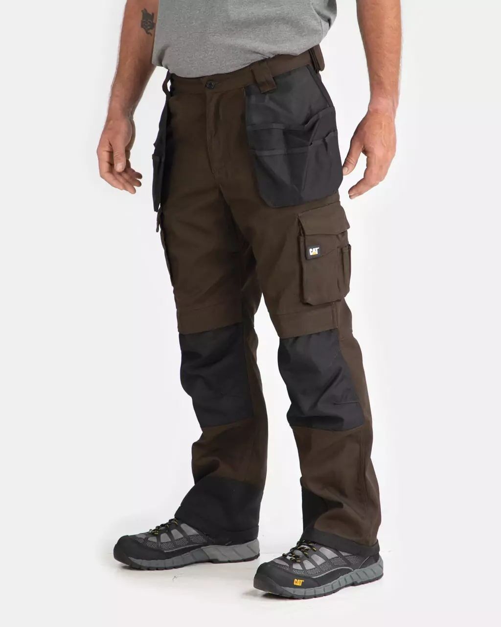 CAT Men's Trademark Work Pants in Dark Earth