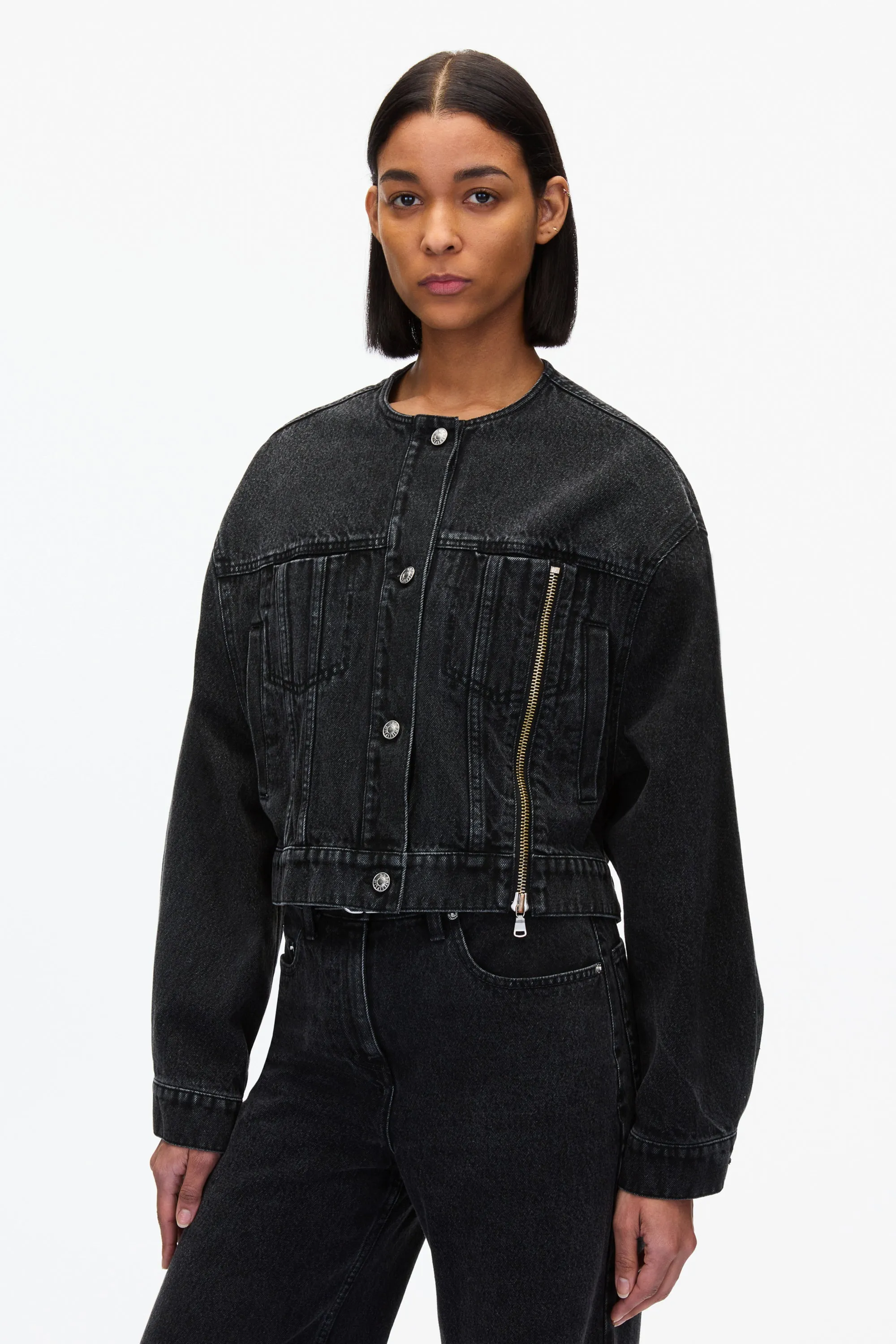 Crewneck Cropped Denim Jacket