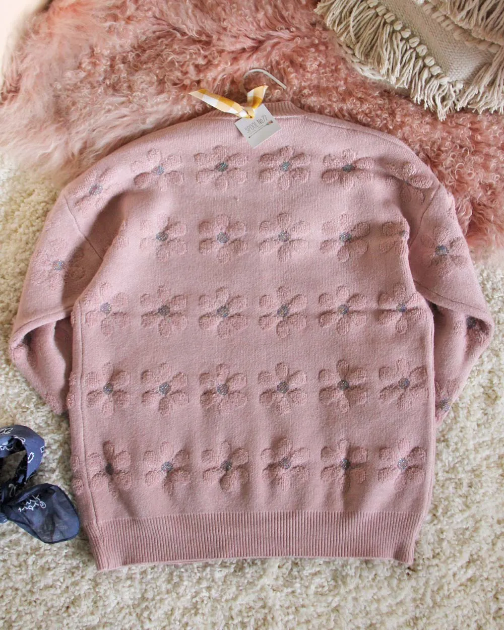 Daisy Chain Sweater in Pink