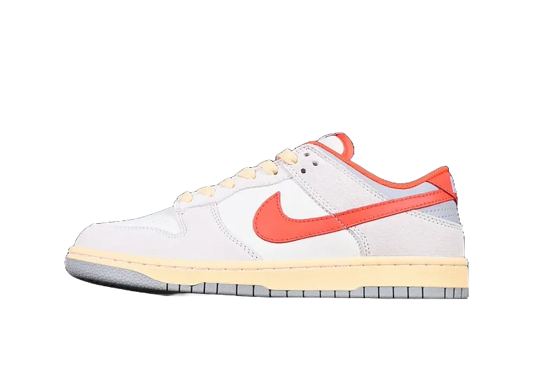 DUNK LOW ATHLETIC DEPARTMENT SAIL/PHOTON DUST/LIGHT SMOKE GREY/PICANTE RED