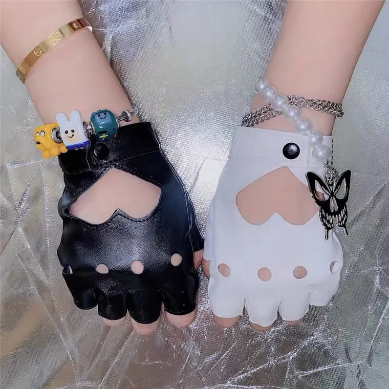 HARAJUKU LOVE GLOVES BY61010