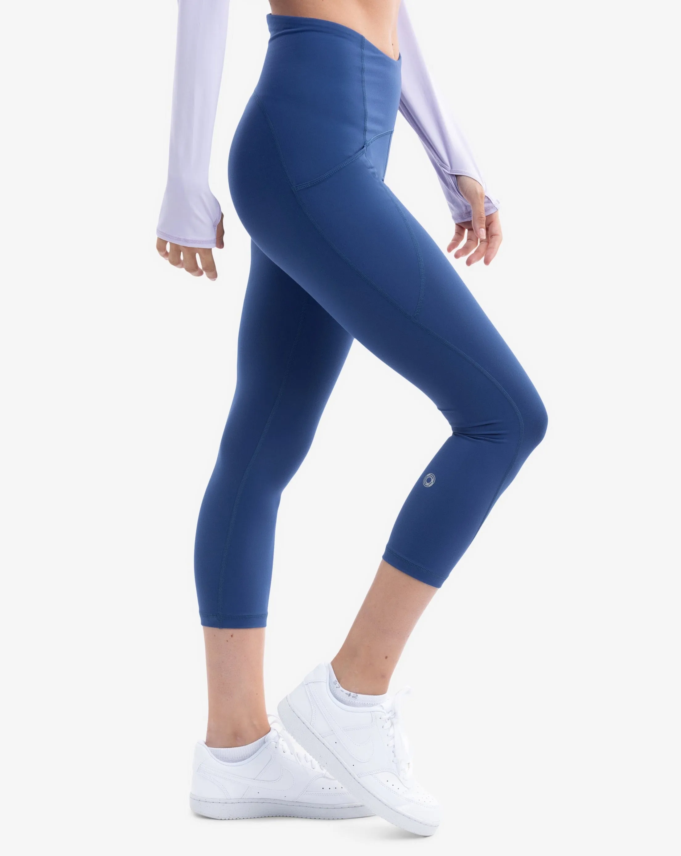 WOMEN'S COMPRESSION CAPRI LEGGINGS (6103)