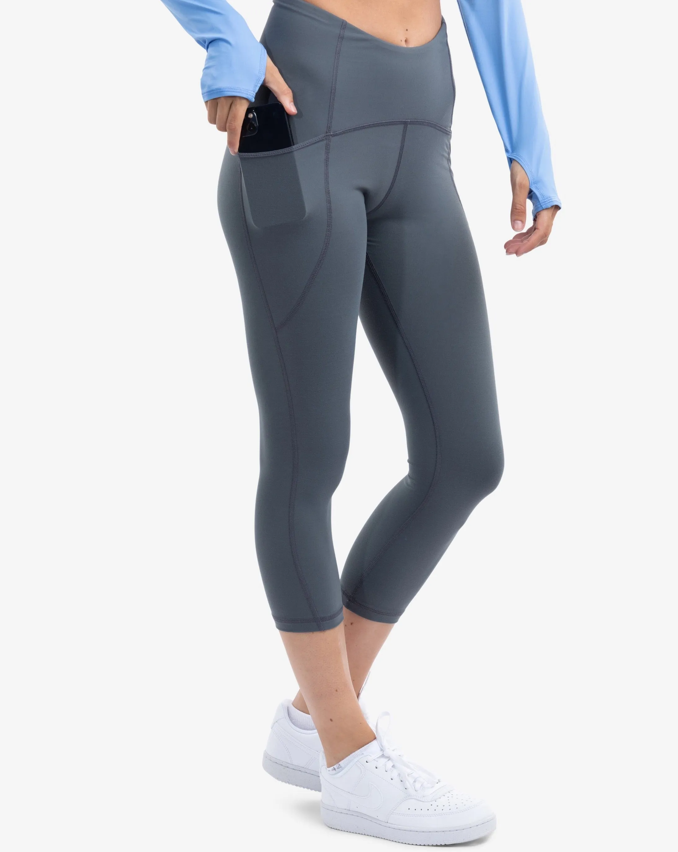 WOMEN'S COMPRESSION CAPRI LEGGINGS (6103)